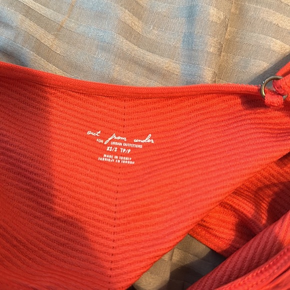 Top - Picture 3 of 3